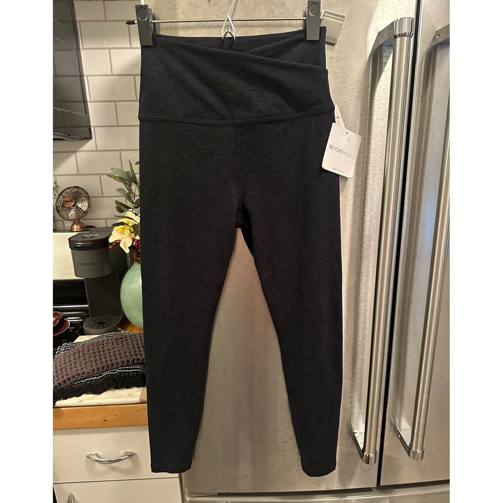 Beyond Yoga Spacedye Black High Rise crossover Leggings Stretch Yoga Size M